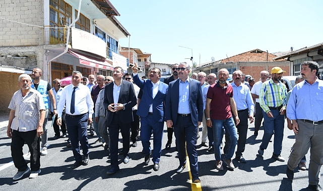 Ayvalı Mahallemizin İhtiyaç Duyduğu Hizmetler Yapılıyor