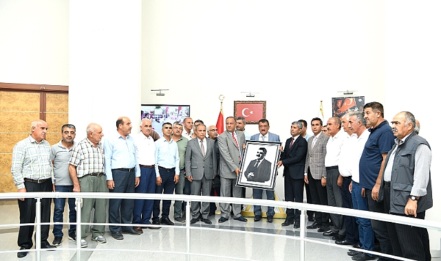 Büyükşehir Belediyesi Tarihe Işık Tutacak Ve Tarihe Geçecek Hizmetler Yapıyor