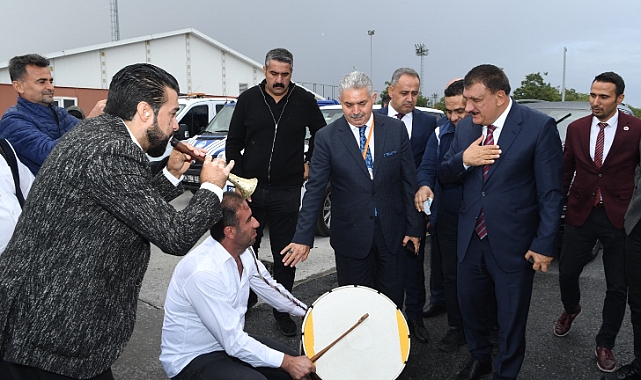 Ana Gibi Yar Olmaz, İstanbul Gibi Diyar