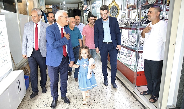 Başkan Güder, Mesaiye Esnaf Ziyaretiyle Başladı