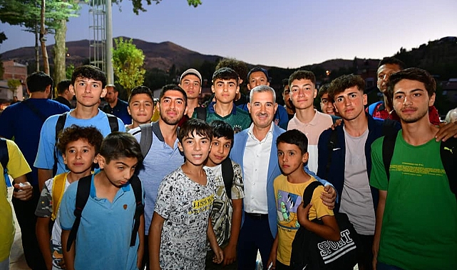 “Hedeflerinin Peşinden Koşan, Özgüveni Yüksek Bir Gençlik İçin Çalışıyoruz”