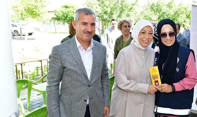 “Kadınlarımızın Bilgili ve Bilinçli Olmasına Çok Büyük Önem Veriyoruz”