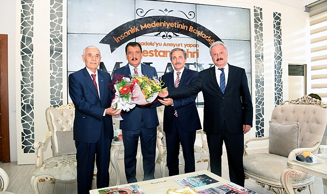 Malatya’yı Her Konuda Yoğun Bir Hizmet Anlayışıyla Tanıştırmaya Gayret Ediyoruz