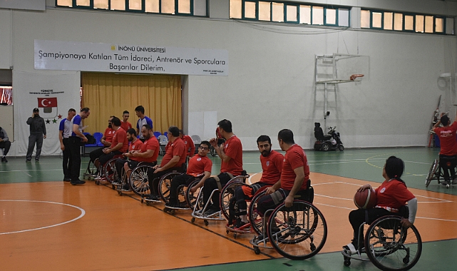 Çekişmeli Geçen Müsabakayı Kazanan Malatya Büyükşehir Belediyesi Tekerlekli Basketbol Takımı Oldu