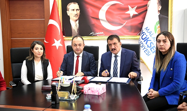 Dünya Kadın Hakları Gününde Anlamlı Protokol