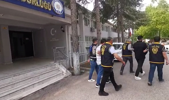 Nitelikli Dolandırıcılık Olayı Failleri Yakalandı