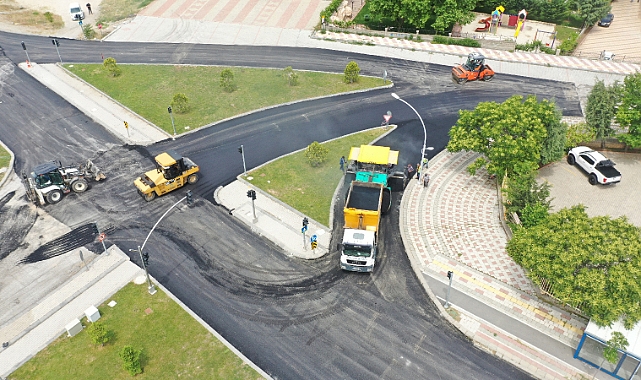 Altyapısı Tamamlanan Aspuzu Caddesinde Asfalt Yenileme Çalışmaları Yapılıyor