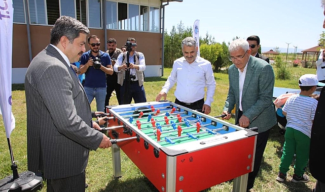 Battalgazi Belediyesi Tarafından Depremzede Çoçuklar İçin Atlı Terapi Programı Başlatıldı