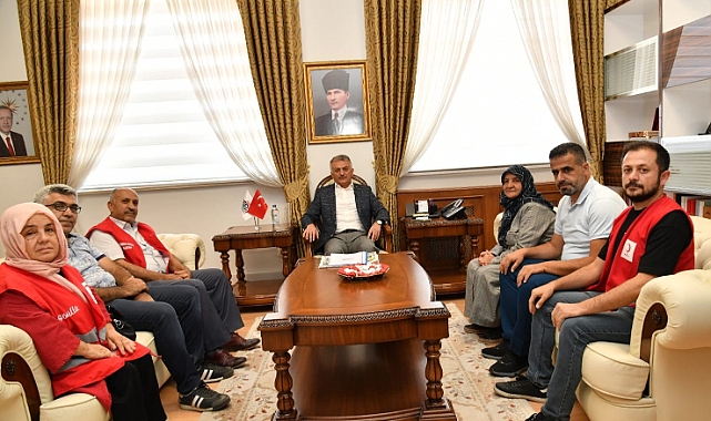Kızılay Malatya Şube Yönetiminden Vali Ersin Yazıcı’ya Ziyaret
