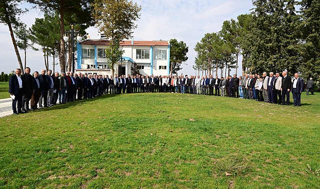 Başkan Güder Muhtarların Gününü Kutladı