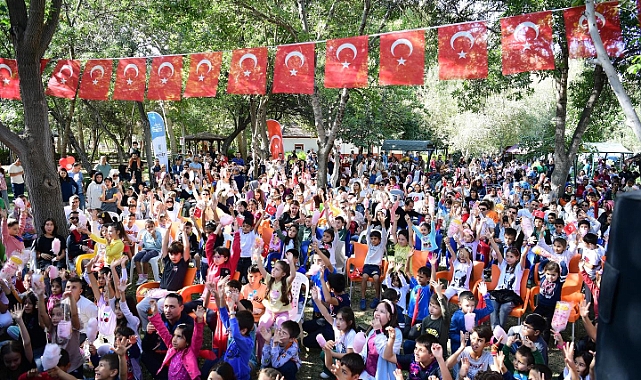 “Çocuklarımızın Mutluluğu İçin Çalışıyoruz”