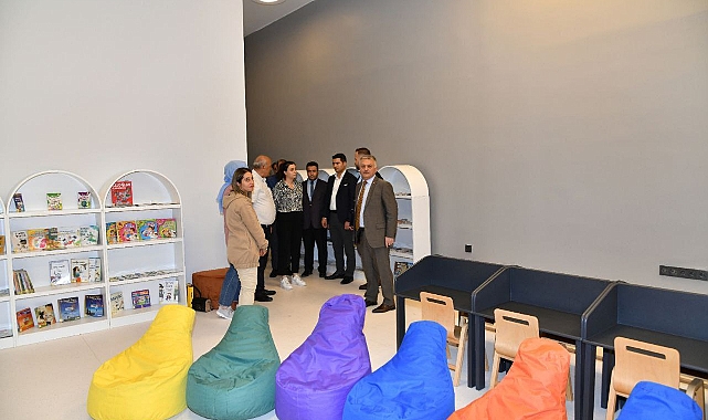 İl Halk Kütüphanesinde İnceleme