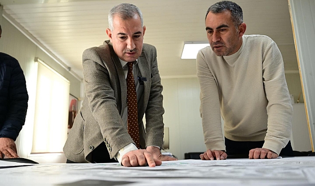 “736 Deprem Konutu Kura Çekimiyle Hak Sahiplerine Teslim Edilecek”