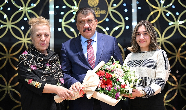 Gürkan: Fedakâr Öğretmenlerimize Minnet Borçluyuz