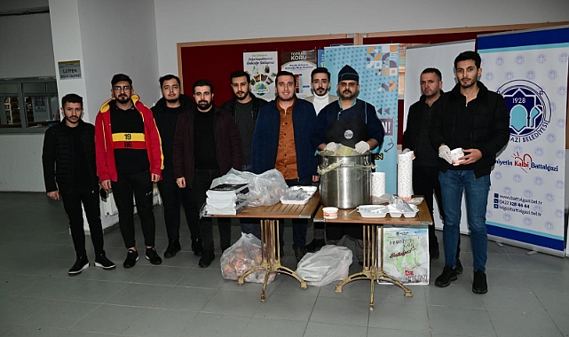 Öğrencilerden Başkan Güder’e Teşekkür