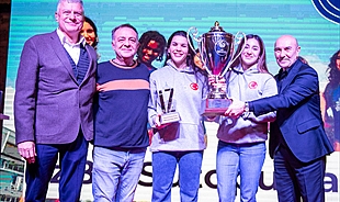 Başkan Soyer Ödüllerini Verdi