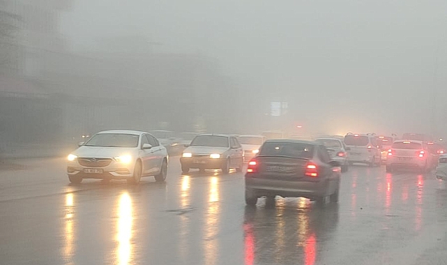 Malatya'da Yoğun Sis Trafiği Felç Etti