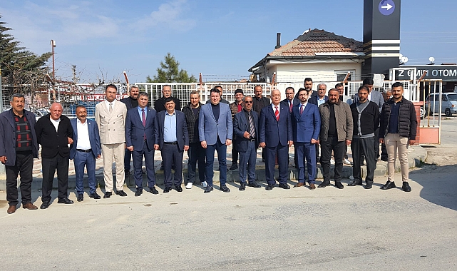 İyi Parti Adayları Oto Galeri Esnaflarıyla İle Bir Araya Geldi