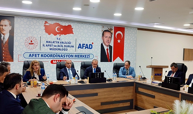 Ölmeztoprak Depremi Haber Alır Almaz Soluğu Malatya’da Aldı