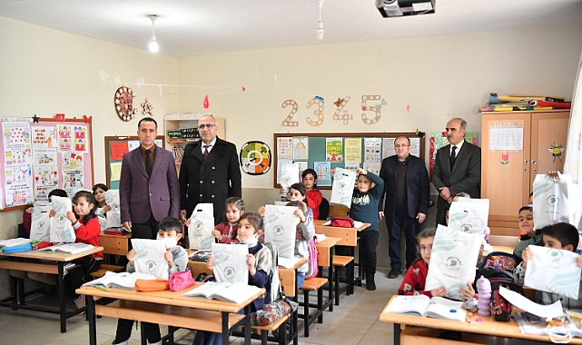 Yeşilyurt Belediyesi’nden Kırsalda ki Okullara Eğitim Desteği