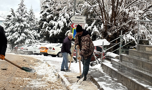 Kar Temizleme Çalışması