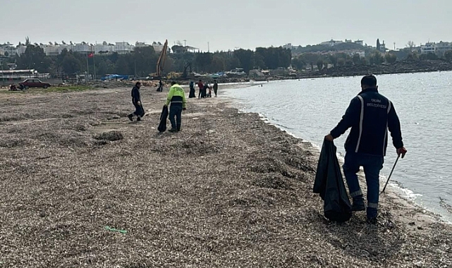 Mavişehir Sahili’nde Detaylı Temizlik Çalışması Yapıldı