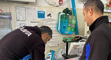 Arapgir Belediyesi Zabıta Ekiplerinden Kaldırım Denetimi