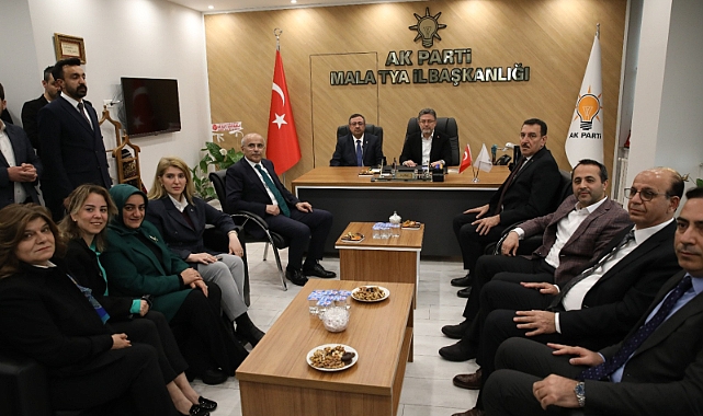 Tarım ve Orman Bakanı İbrahim Yumaklı, İl Başkanı Ali Bakan’ı Ziyaret Etti