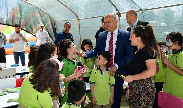 Çocuklar Playland Çocuk Şenliğinde Buluşuyor