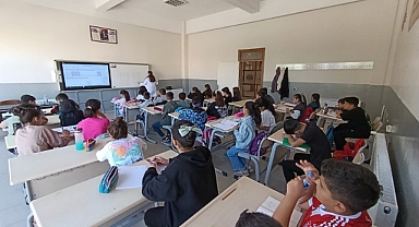 Semt Konaklarında Eğitim Gören 1400 Öğrenci İçin Ders Zili Çaldı