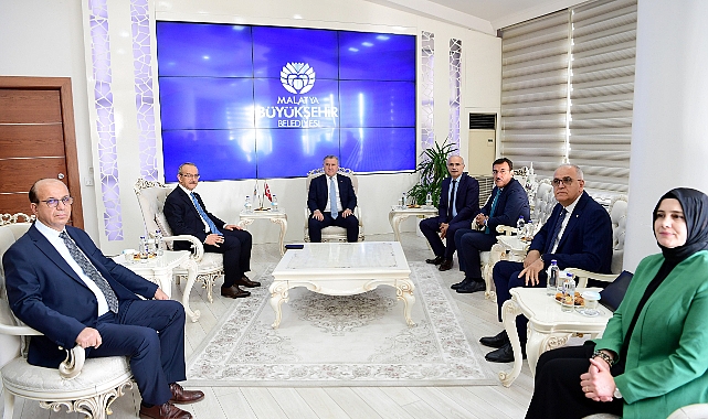 Bakan Bak’tan Büyükşehir Belediyesi’ne Ziyaret