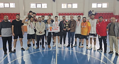 Battalgazi’de 29 Ekim Cumhuriyet Kupası Futsal Turnuvası Tamamlandı