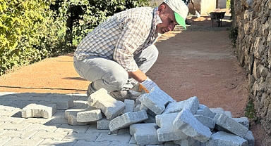 Üç Mahallede Kilitli Parke Taşı Çalışmaları Devam Ediyor