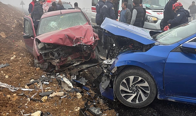 Akçadağ Develi Mahallesi'nde Trafik Kazası: 5 Yaralı