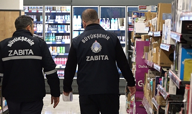 Büyükşehir Zabıtasından Kurallara Uymayan İş Yerlerine Kapatma Cezası