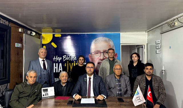 Oturduğu Koltuğu Atatürk'e Borçlu