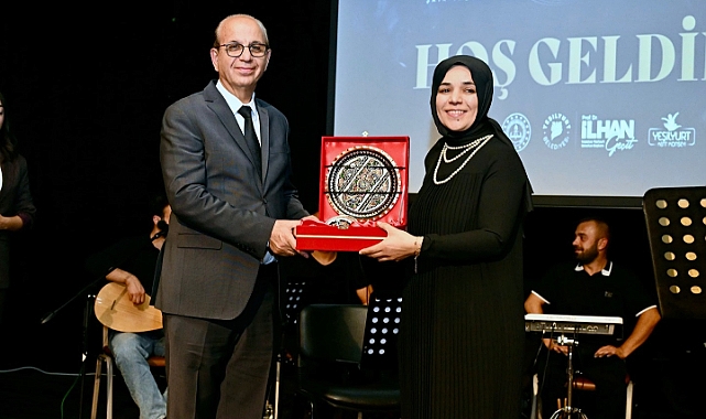 Yeşilyurt’ta “Şiir Ve Müzik Dinletisi” Sanatseverlerden Tam Not Aldı!