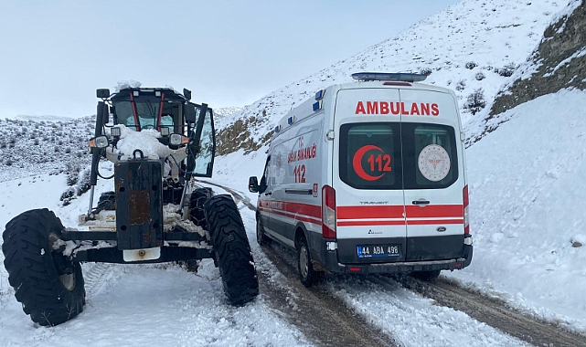 Büyükşehir Belediyesi Karla Mücadele Çalışmalarını İl Genelinde Aralıksız Sürdürüyor