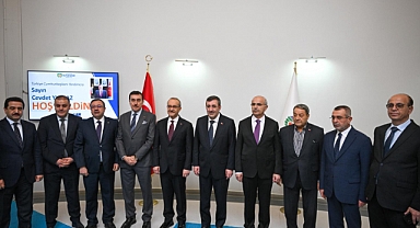 Cumhurbaşkanı Yardımcısı Cevdet Yılmaz Başkan Er'i Tebrik Etti