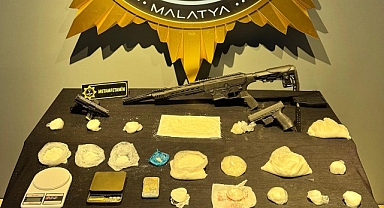 Malatya’da Uyuşturucu ve Silahlar Ele Geçirildi