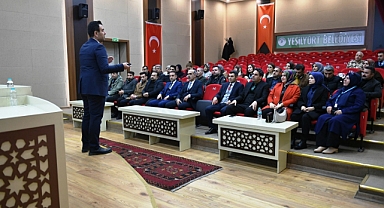 Yeşilyurt Belediyesi’nden Eğitimcilere Yönelik Hizmet İçi Eğitim Semineri