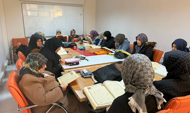 Yeşilyurt Kent Konseyi’nde Kur’an-I Kerim Eğitimi Ve Mukabele Programı Başladı