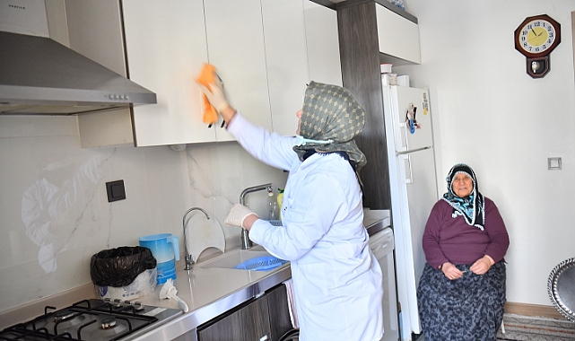 Yeşilyurt’ta Büyükler ‘Baştâcı’ Olmaya Devam Ediyor