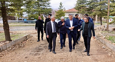 Akçadağ'da Yeni Mezarlık Alanı Projesi İçin Yerinde İnceleme