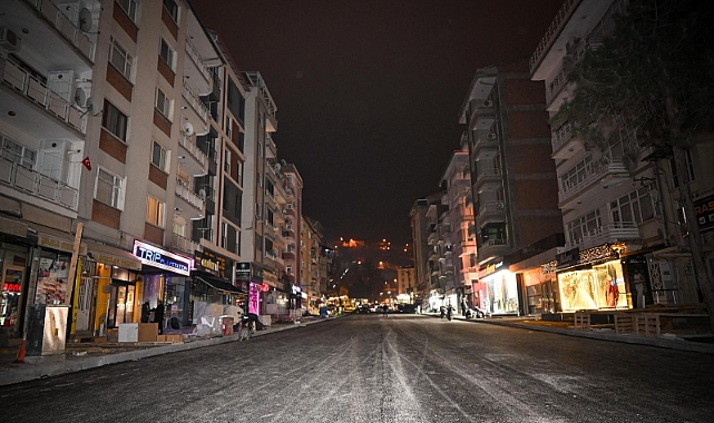 Başkan Er: “Altyapı Çalışmalarını Bir Cerrah Titizliğiyle Tamamladık