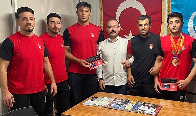 Başkan Şengönül' den Şampiyonlara Tebrik Mesajı