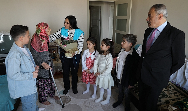 Battalgazi Belediyesi’nden Çocuklarla Bayram Ziyareti