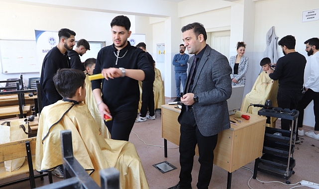 Battalgazi’de Çocuklar Bayrama Tıraş Olarak Hazırlandı