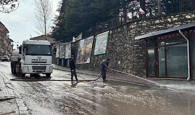 Bayram Öncesi Arapgir Sokaklarında Temizlik Seferberliği