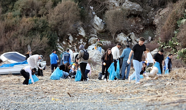 Büyükşehir’in Temizlik Seferberliğinin Üçüncü Durağı Marmaris Oldu